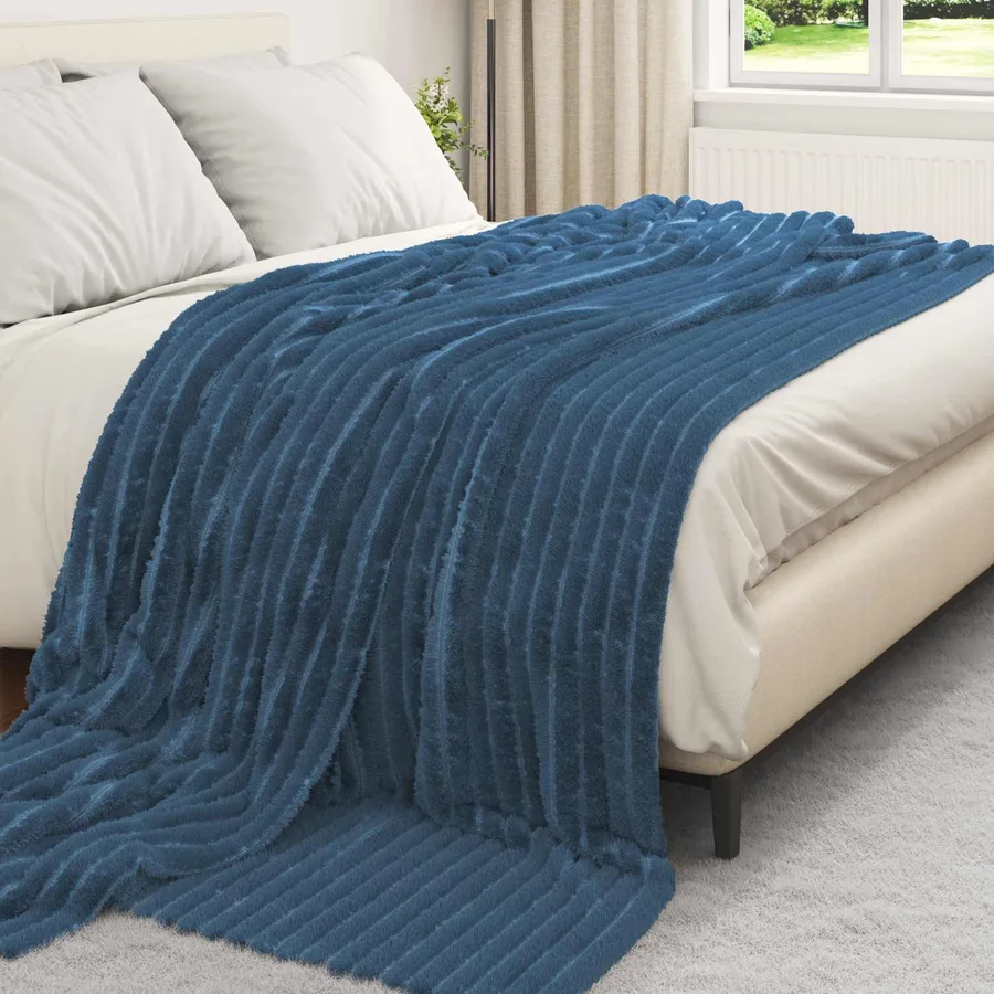 Jeté Bleu marine 270 x 240 cm Toison - 3