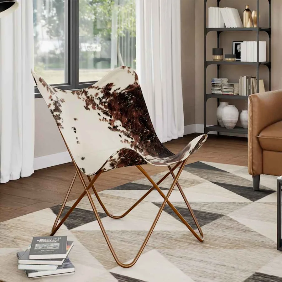 Chaise papillon marron et blanc cuir de vache