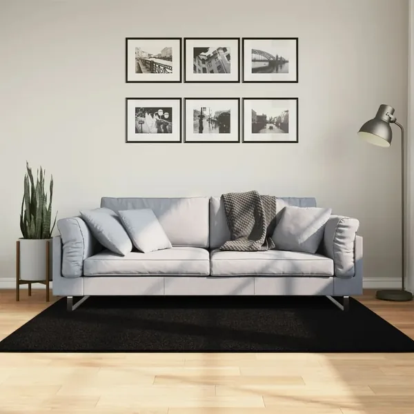 Tapis HUARTE à poils courts doux et lavable noir 120x170 cm