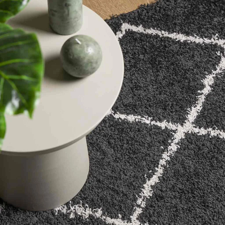 Tapis shaggy à poils longs moderne noir et crème 140x200 cm - 7
