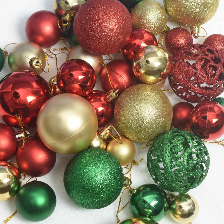 Arbre de Noël artificiel pré-éclairé avec ensemble de boules - 17
