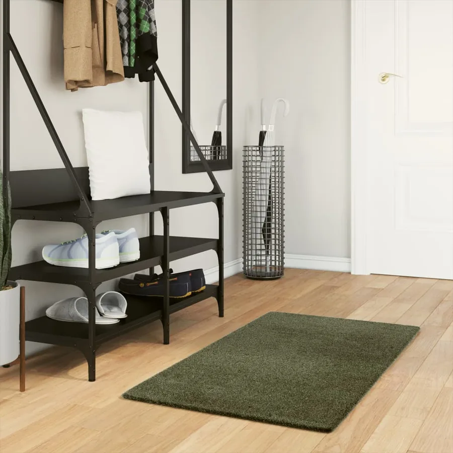 Tapis HUARTE à poils courts doux et lavable vert forêt 60x110cm